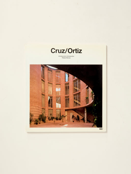 Cruz/Ortiz (Bilingual Edition)